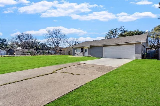 330 Nettle Drive, Garland, TX 75043