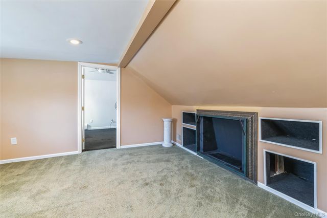 146 Swezey Lane, Middle Island, NY 11953