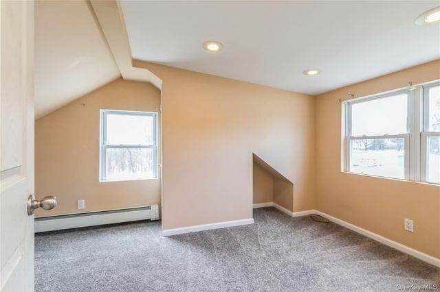 146 Swezey Lane, Middle Island, NY 11953