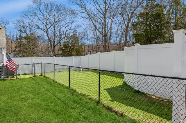 146 Swezey Lane, Middle Island, NY 11953
