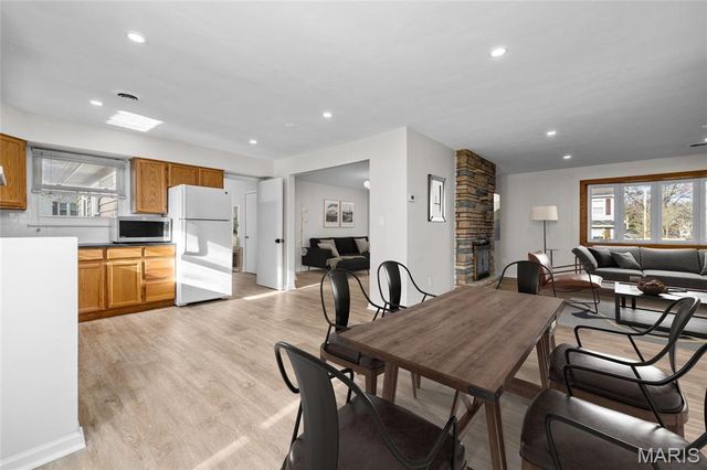 1503 Wexford Avenue, Webster Groves, MO 63119