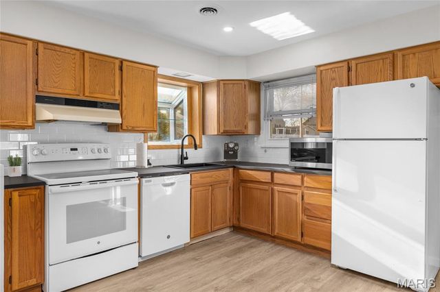 1503 Wexford Avenue, Webster Groves, MO 63119
