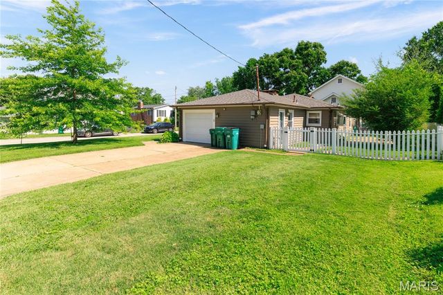 1503 Wexford Avenue, Webster Groves, MO 63119