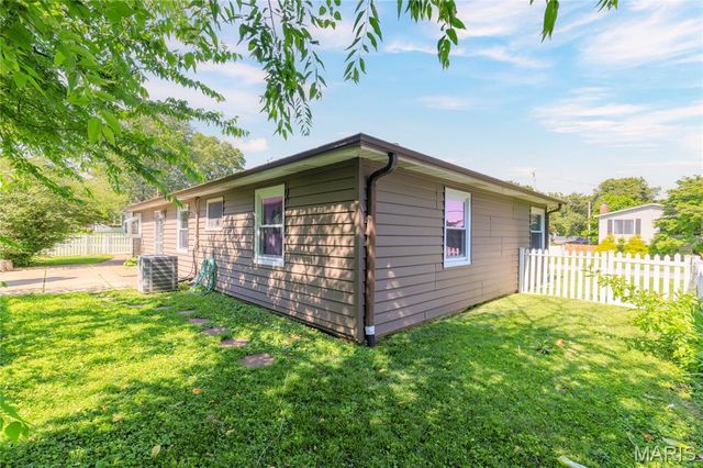 1503 Wexford Avenue, Webster Groves, MO 63119