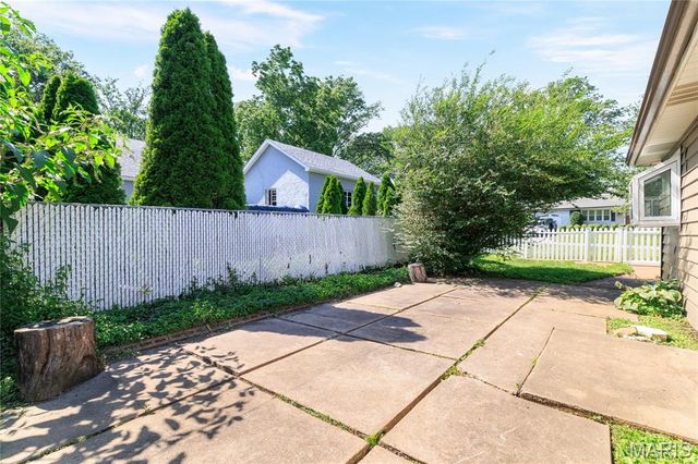 1503 Wexford Avenue, Webster Groves, MO 63119