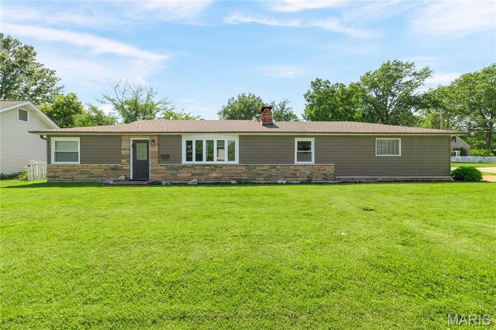 1503 Wexford Avenue, Webster Groves, MO 63119