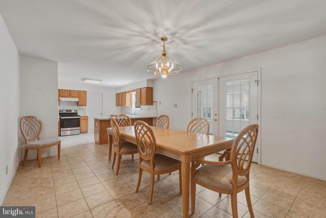 957 GOLDA LN, Vineland, NJ 08361