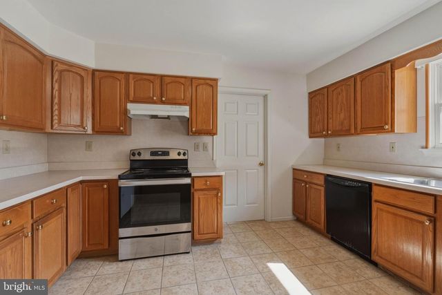 957 GOLDA LN, Vineland, NJ 08361