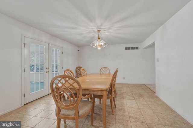 957 GOLDA LN, Vineland, NJ 08361