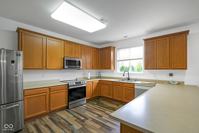 11185 Guy Street, Fishers, IN 46038