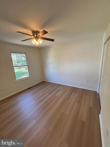 2900 MADEIRA CT, Woodbridge, VA 22192