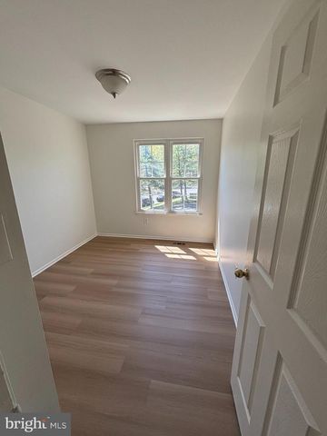2900 MADEIRA CT, Woodbridge, VA 22192