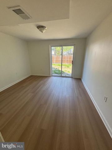 2900 MADEIRA CT, Woodbridge, VA 22192