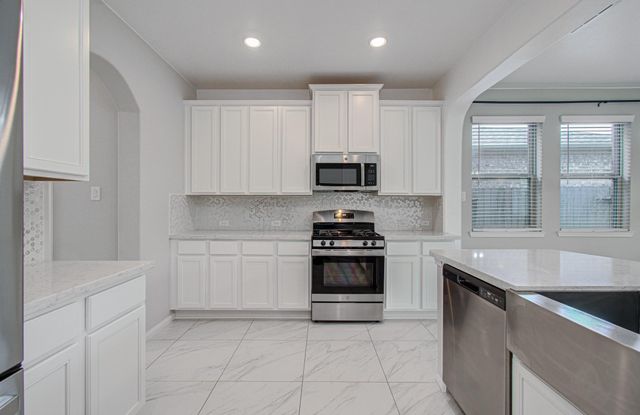 3014 Roberta Sue Drive, Missouri City, TX 77459
