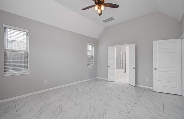 3014 Roberta Sue Drive, Missouri City, TX 77459