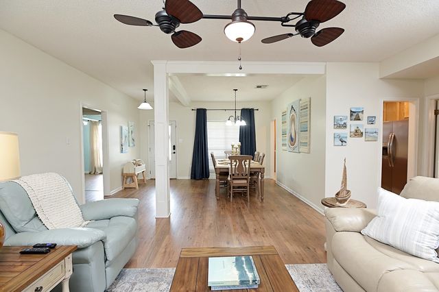 418 Gaynell Drive, Houma, LA 70364