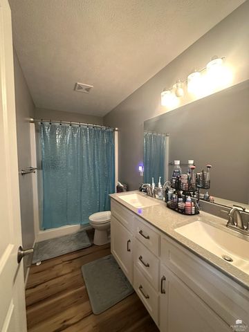 113 Allen Hill Drive, Ogden, KS 66517