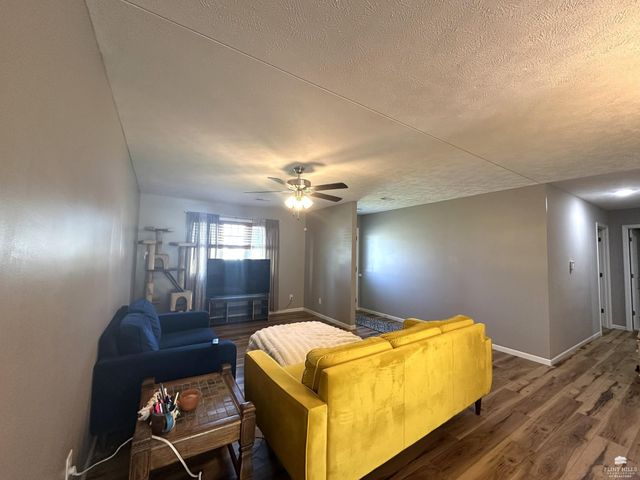 113 Allen Hill Drive, Ogden, KS 66517