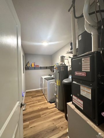 113 Allen Hill Drive, Ogden, KS 66517