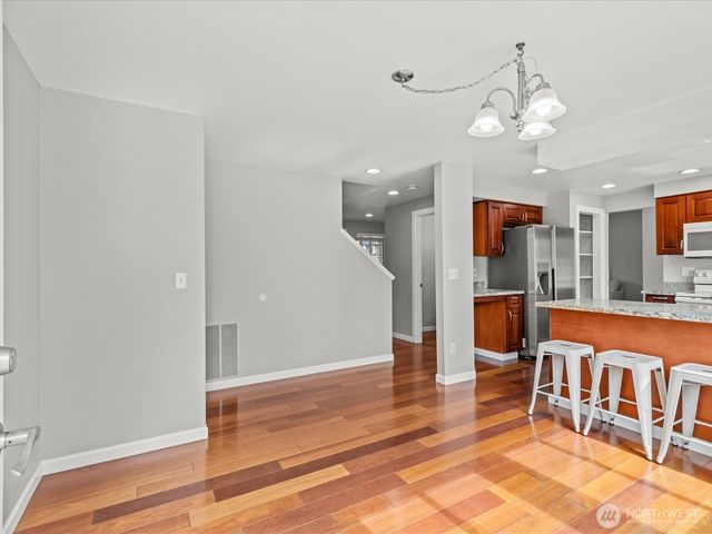 1027 SW 348th Place, Federal Way, WA 98023