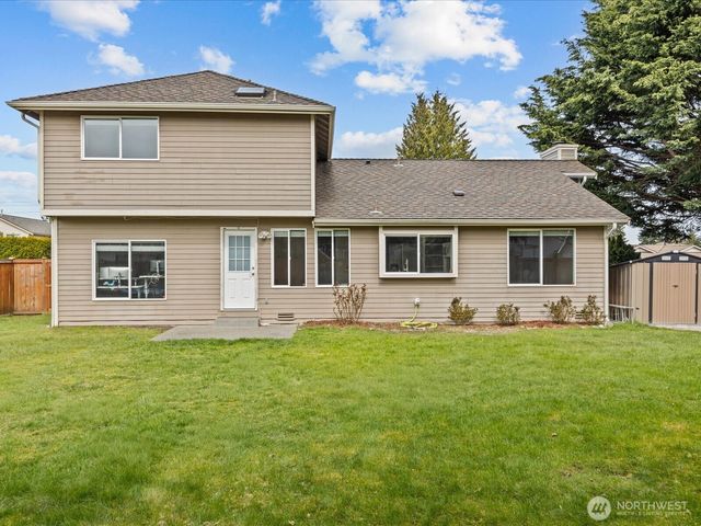 1027 SW 348th Place, Federal Way, WA 98023