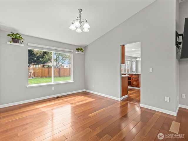 1027 SW 348th Place, Federal Way, WA 98023