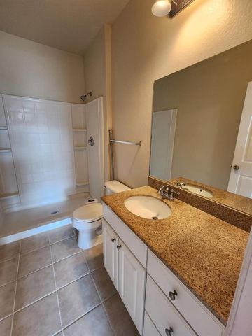 142 SOUTHERN PECAN CIRCLE 204, Winter Garden, FL 34787