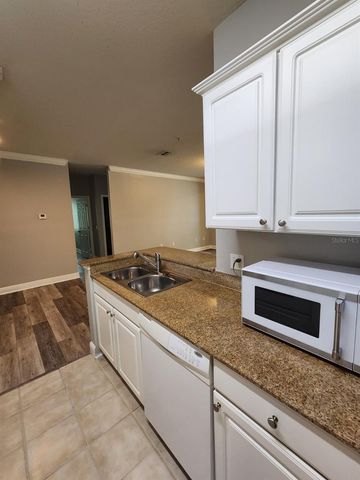 142 SOUTHERN PECAN CIRCLE 204, Winter Garden, FL 34787