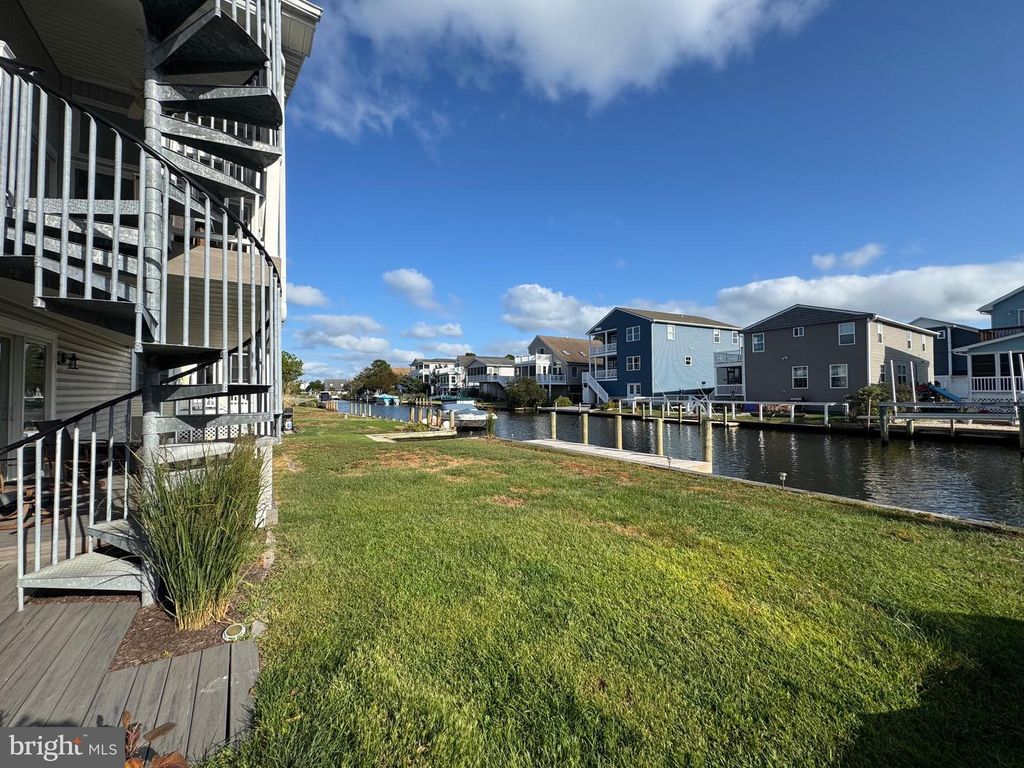 142 LAYTON DR, Bethany Beach, DE 19930