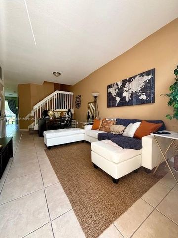 641 NE 21st Ter, Homestead, FL 33033