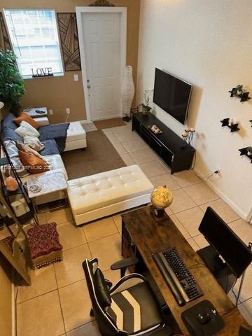 641 NE 21st Ter, Homestead, FL 33033