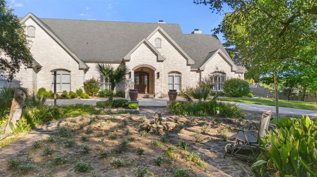 805 Brooks Hollow RD, Lakeway, TX 78734