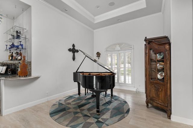 805 Brooks Hollow RD, Lakeway, TX 78734