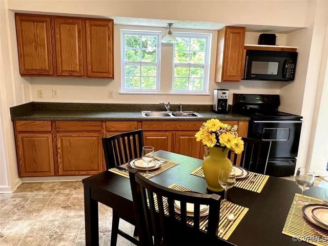 16527 General Puller Hwy, Deltaville, VA 23043