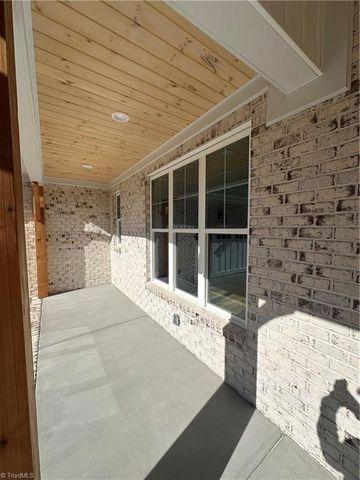 280 Dyna Drive, Lexington, NC 27295