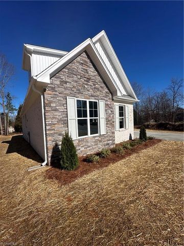 280 Dyna Drive, Lexington, NC 27295