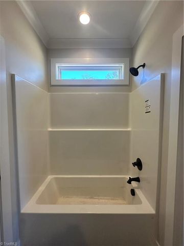 280 Dyna Drive, Lexington, NC 27295