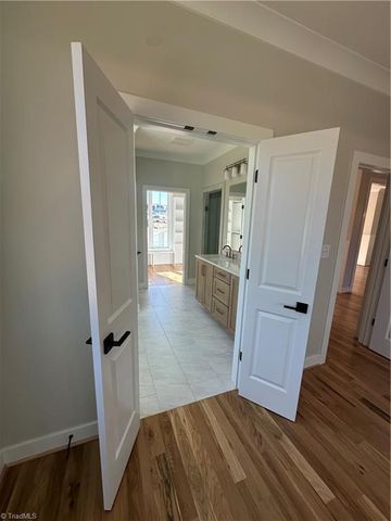 280 Dyna Drive, Lexington, NC 27295