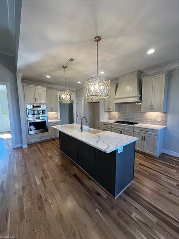 280 Dyna Drive, Lexington, NC 27295