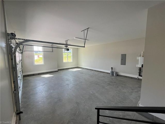 280 Dyna Drive, Lexington, NC 27295