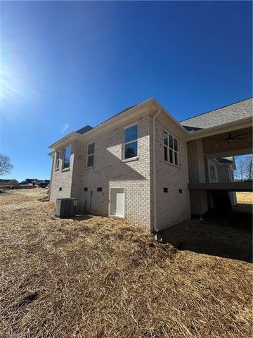 280 Dyna Drive, Lexington, NC 27295