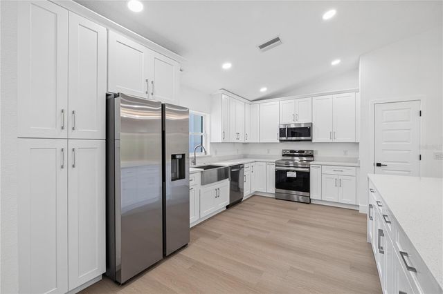 8157 N VOYAGER DRIVE, Citrus Springs, FL 34433