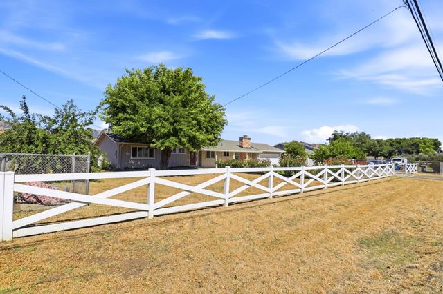 14780 Columbet Avenue, San Martin, CA 95046