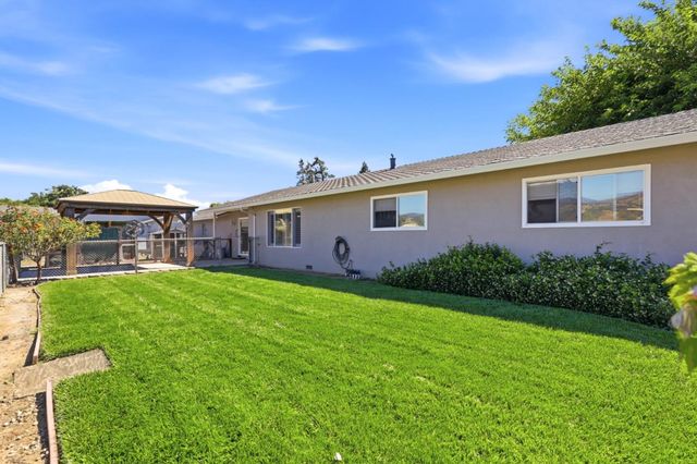 14780 Columbet Avenue, San Martin, CA 95046