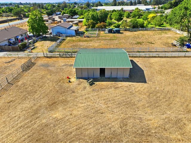 14780 Columbet Avenue, San Martin, CA 95046