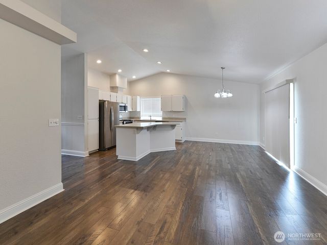 21114 94th Avenue Ct E, Graham, WA 98338