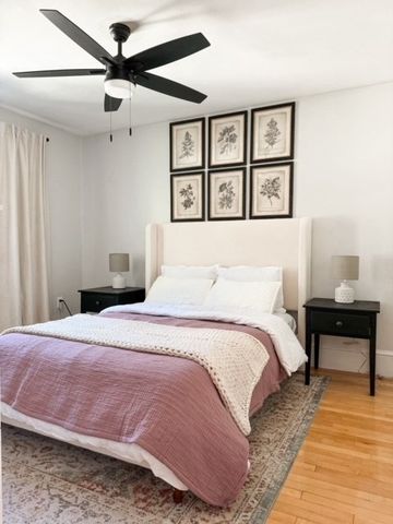 53 Thompson St 53, Amesbury, MA 01913