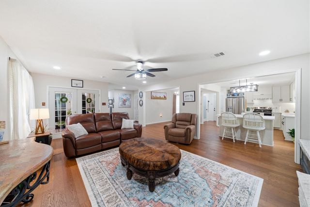 10023 Sweet Gum Lane, Baytown, TX 77521