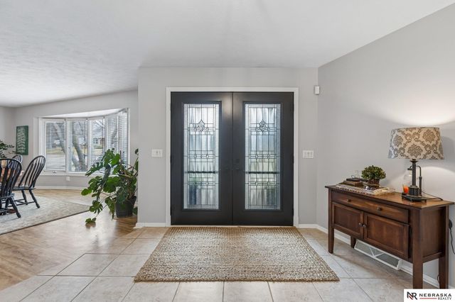 5626 S 125th Circle, Omaha, NE 68137