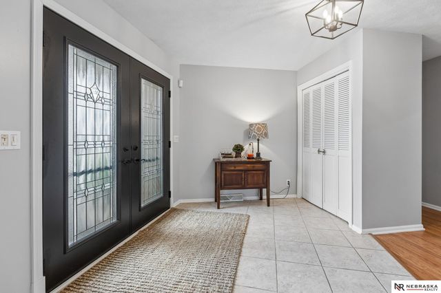 5626 S 125th Circle, Omaha, NE 68137